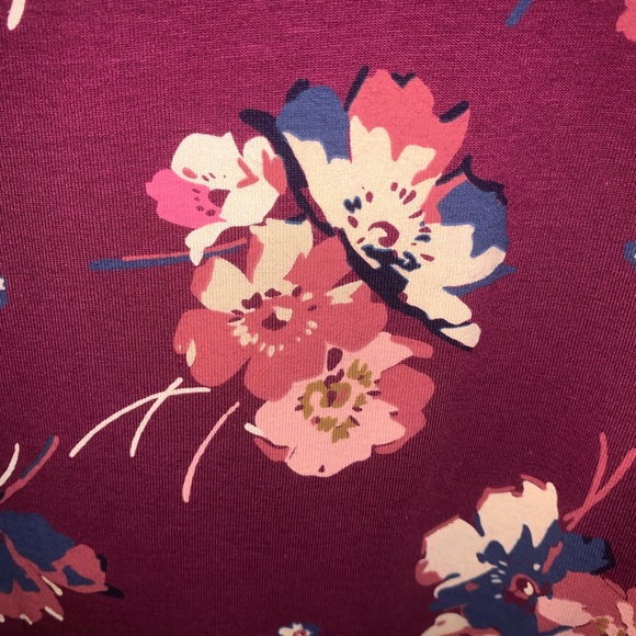 Midi Floral Body Con Dress with Side Ruching - Picture 4 of 4